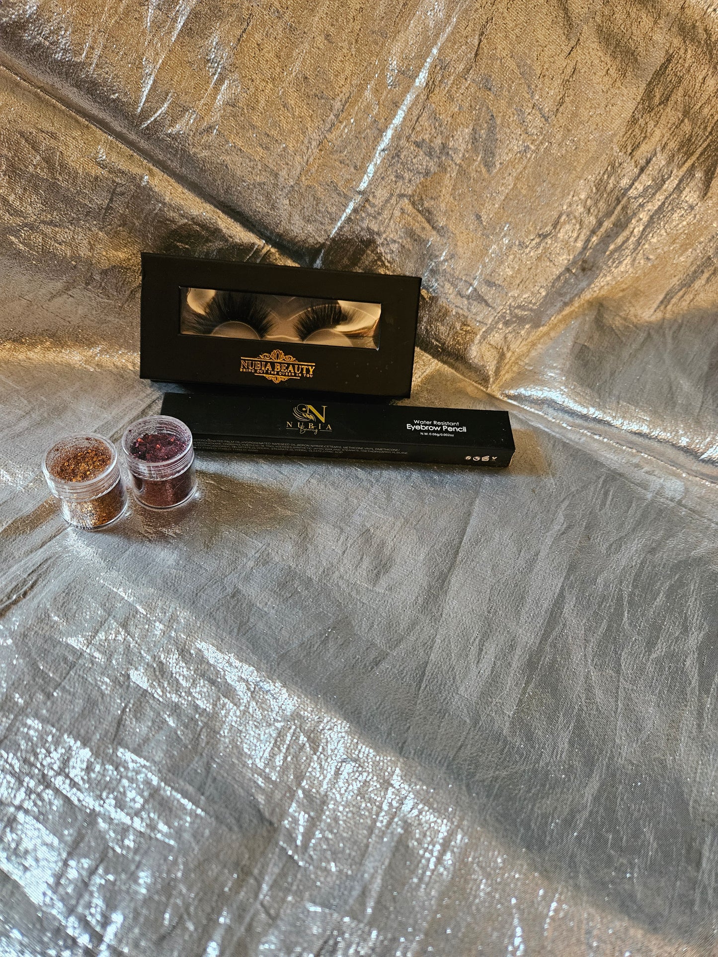 Eyelash, Eyebrow and Beauty Kit
