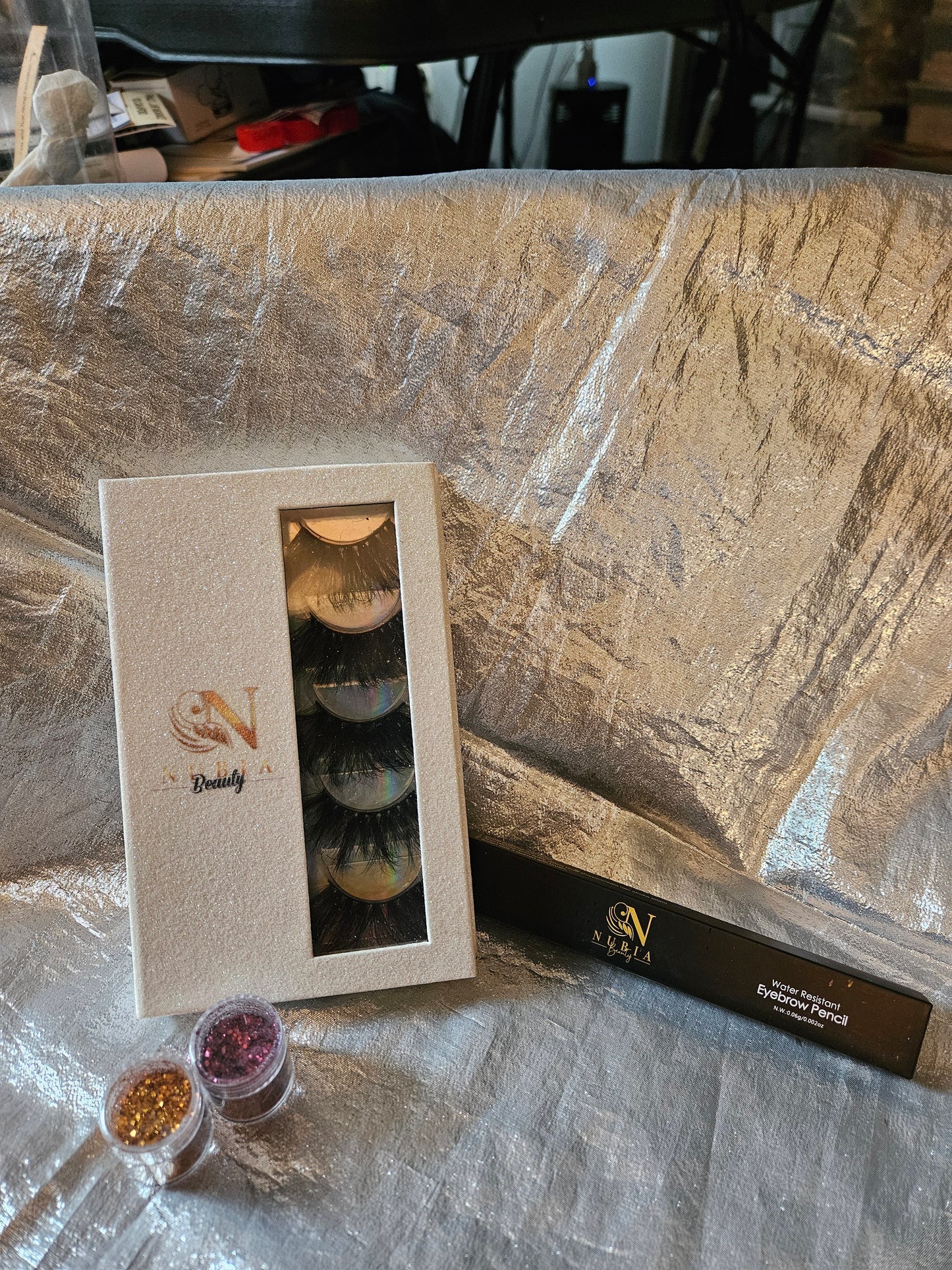 Eyelash, Eyebrow and Beauty Kit
