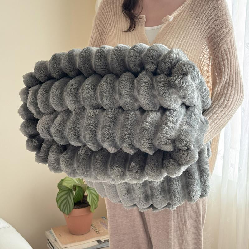 Solid Color Flannel Throw Blanket, 1 Count - Soft and Comfortable Bedding Accessory for Home, Bedroom, Sofa, and Couch